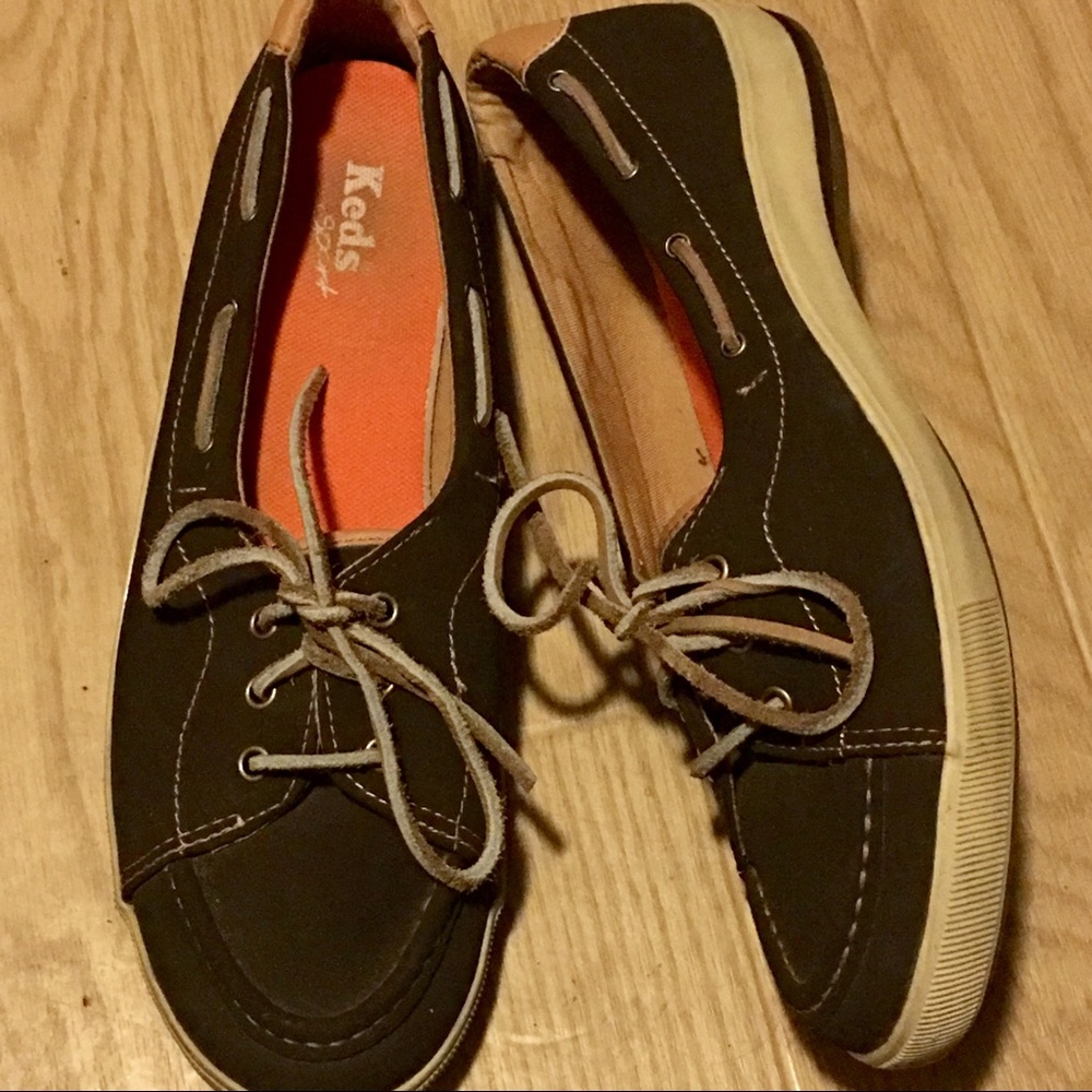Keds Brown Suede Boat Shoes size 10